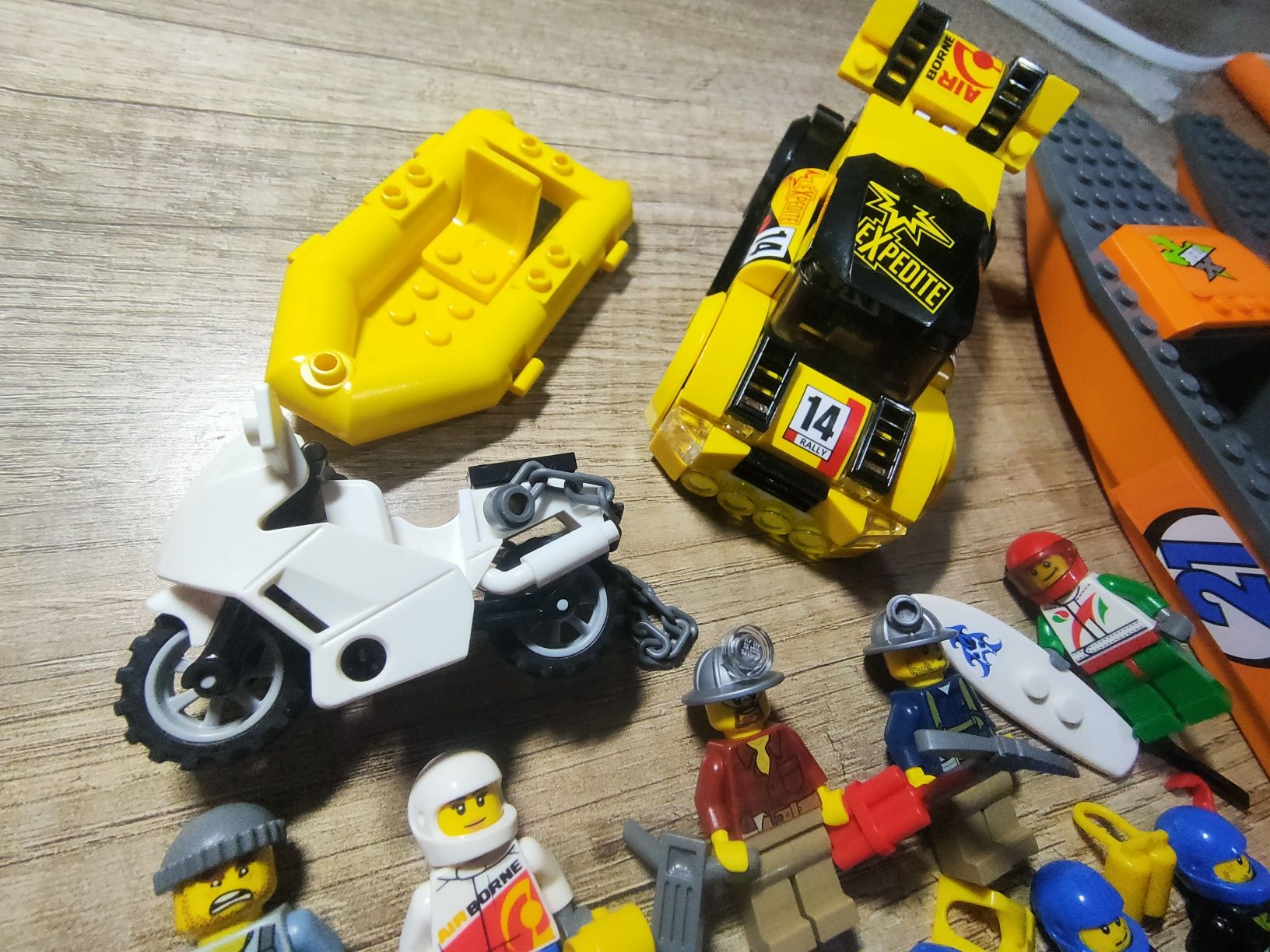 LEGO city pakiet figurki motor motorówka łodzie
