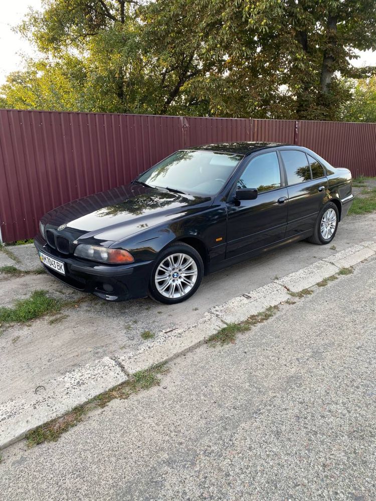 Продам Bmw e39 М52В25