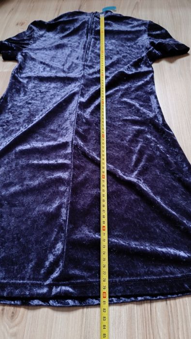 Sukienka XS welurowa fiolet święta