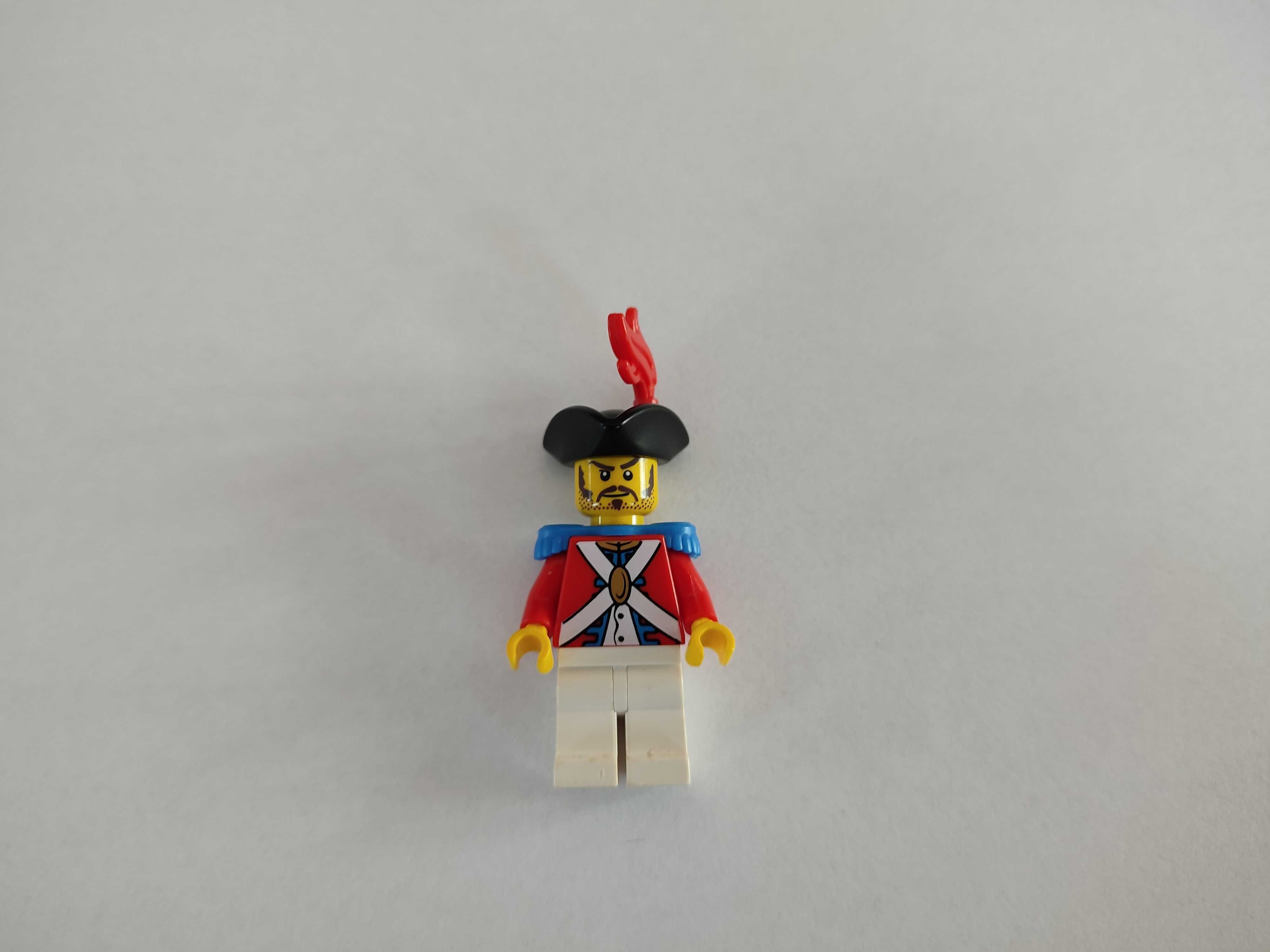 LEGO figurka pi119 Imperial Soldier II with Red Plume Long Moustache