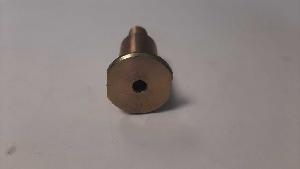 Sworzeń hedera Claas Lexion vario