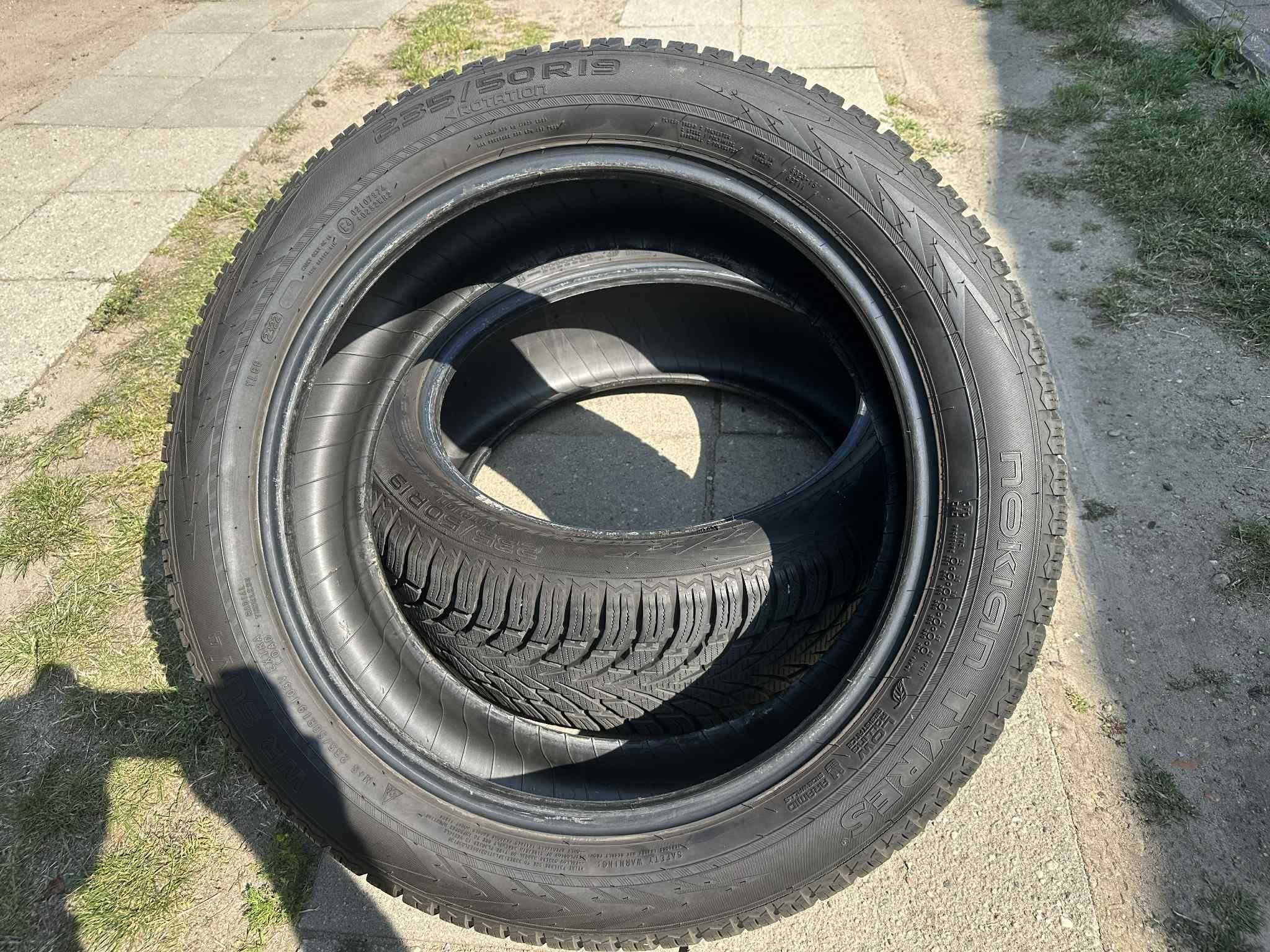 Nokian 235/50 R19 Komplet opony