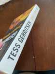 „Igrając z ogniem” Tess Gerritsen