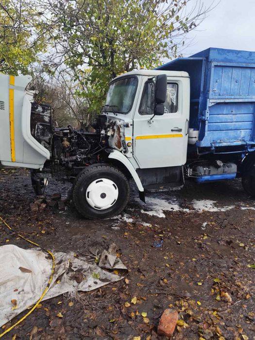 Зіл 4331 самоскид