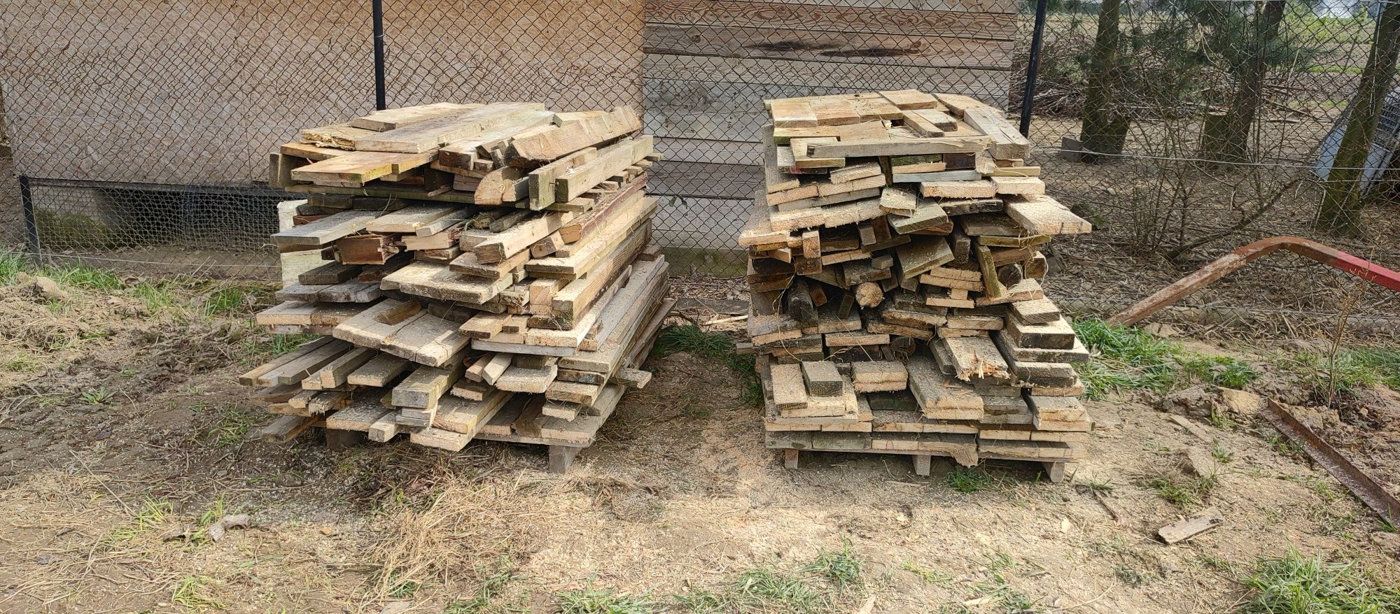 Drewno opałowe po budowie