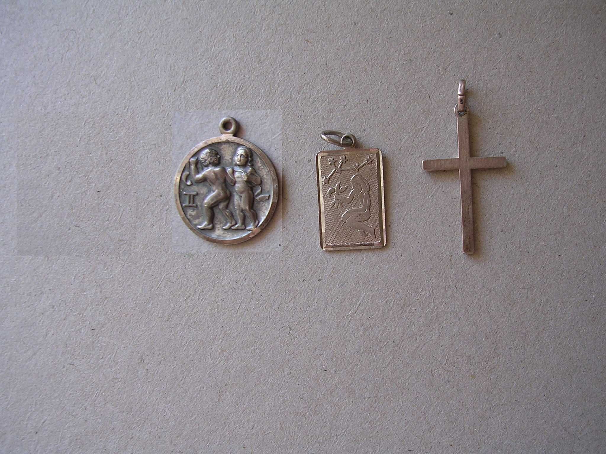 Stara srebrna zawieszka znak zodiaku srebro