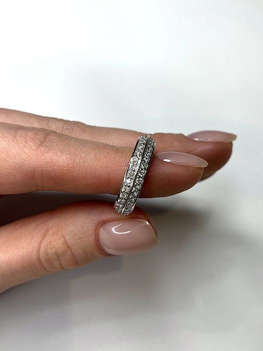 Бриллиантовое кольцо в стиле Ван Клиф