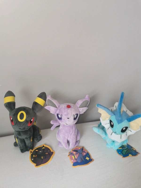 Zestaw 3 maskotki z metkami ewolucja Eevee: Umbreon, Espeon i Vaporeon