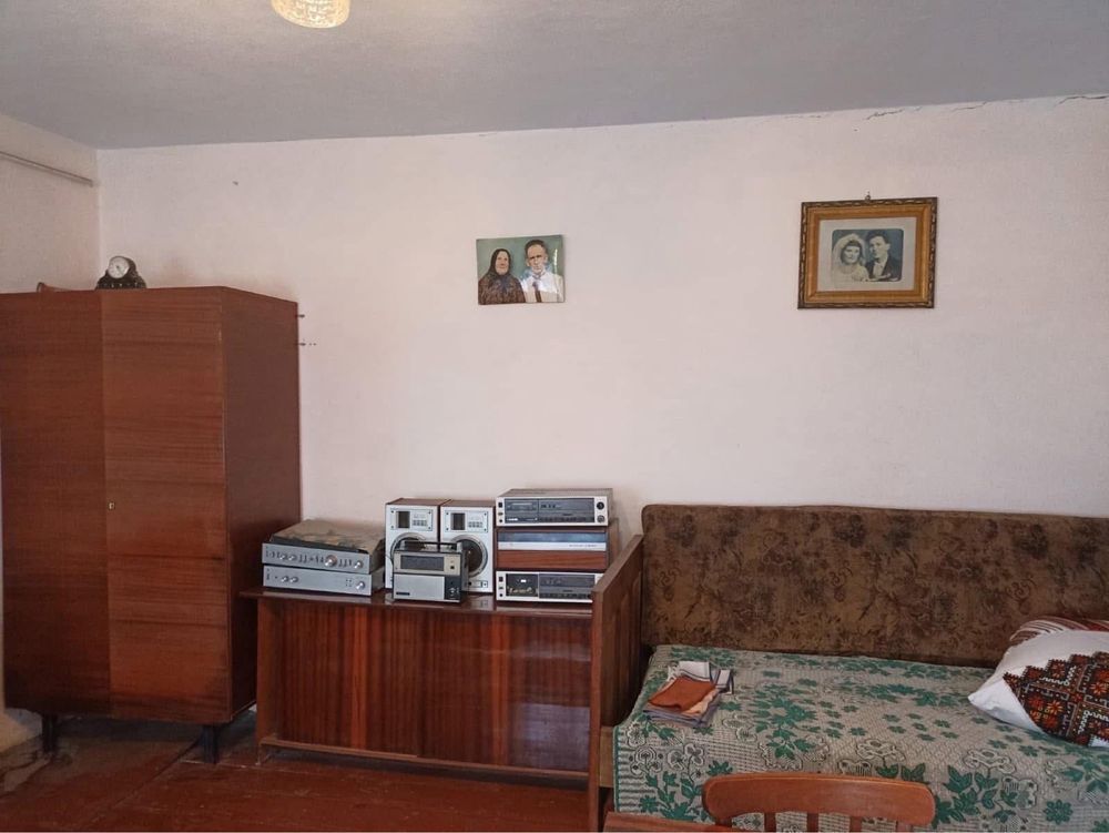 Продається будинок в селі Джурів