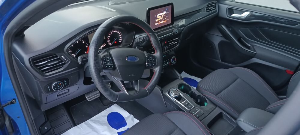 Sprzedam ślicznego Forda Focusa ST Line Business 1.5 diesel jak nowy