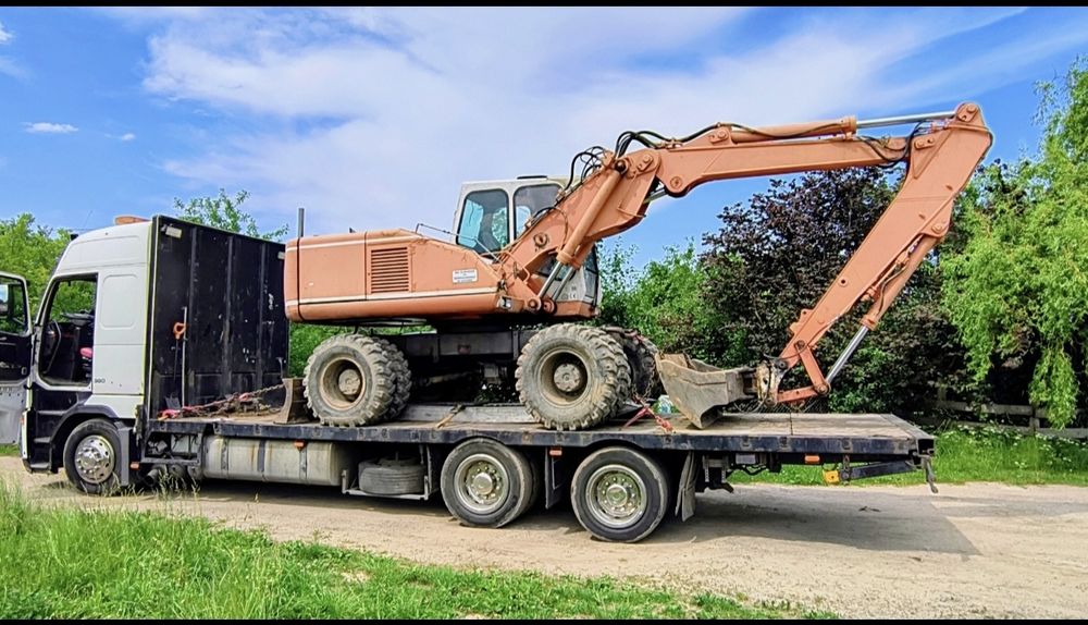 Laweta holowanie drogowa  Transport rolniczych budowlanych TIR GABARYT