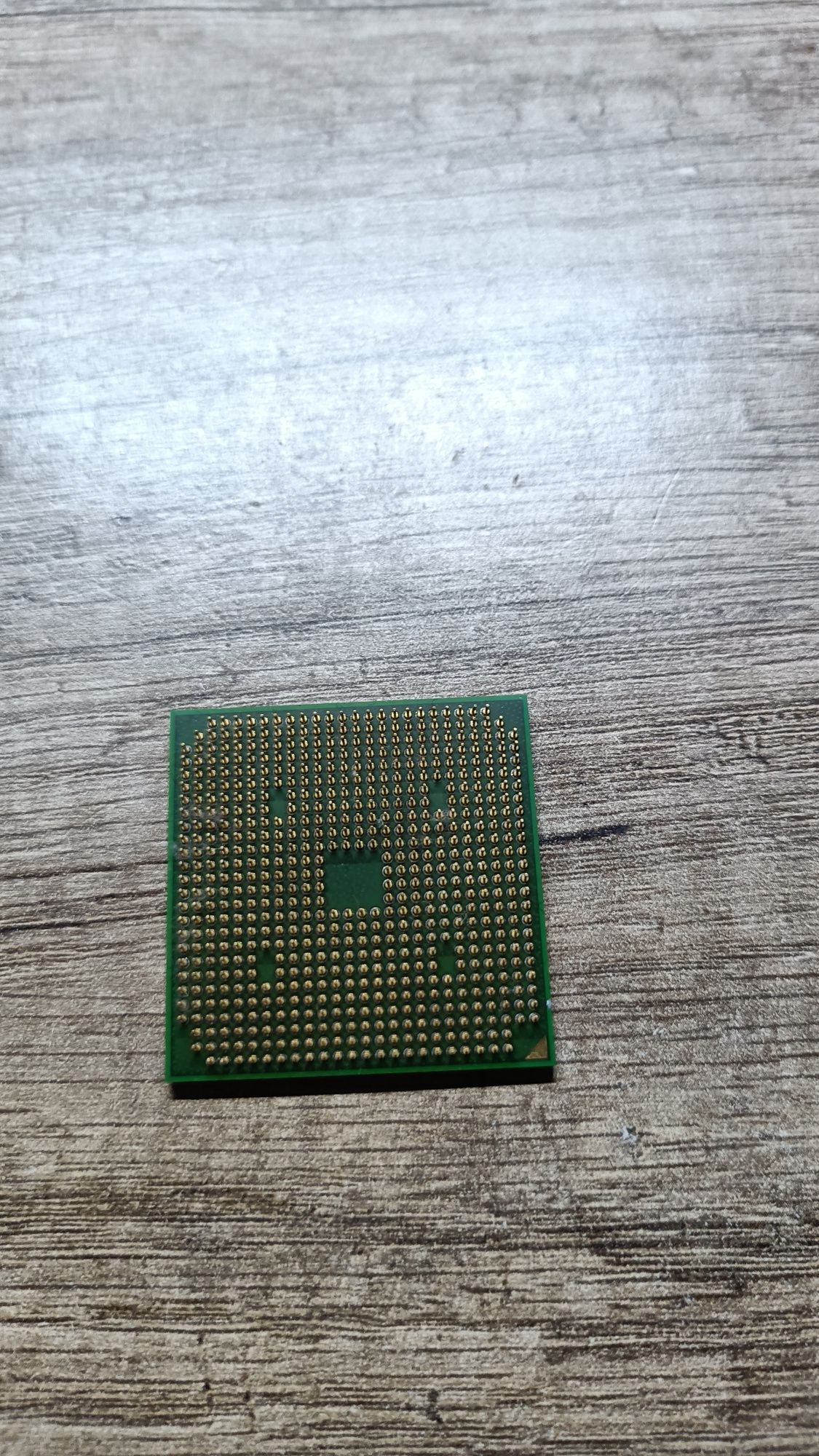 AMD Turion 64 X2 RM-70