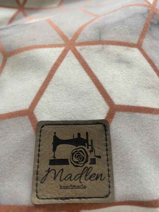 Kokon dla kota ręcznie szyty od Madlen