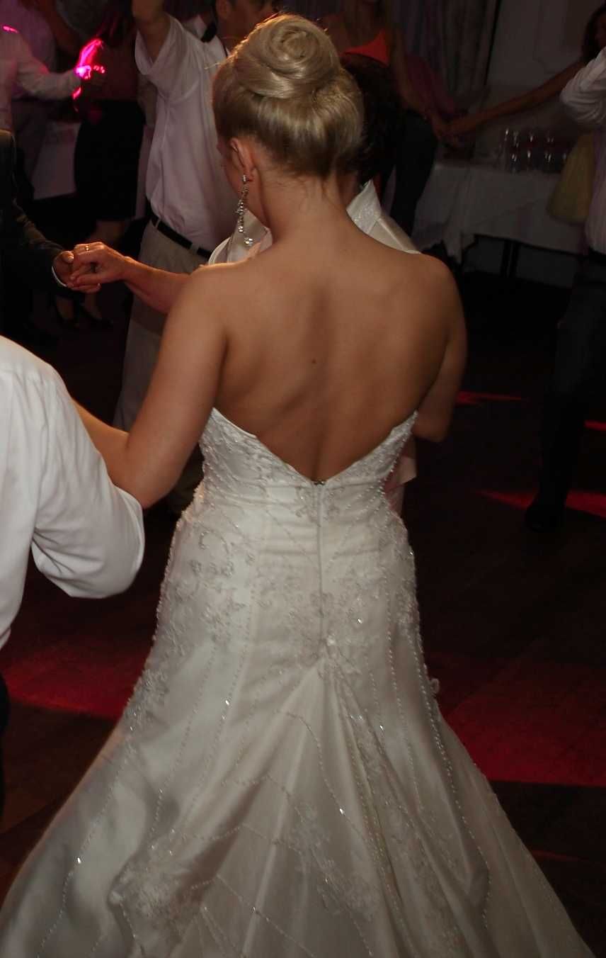 Suknia ślubna biała S