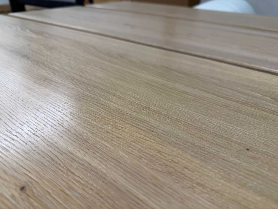 Schody bielone, stopnie dębowe, PRODUCENT