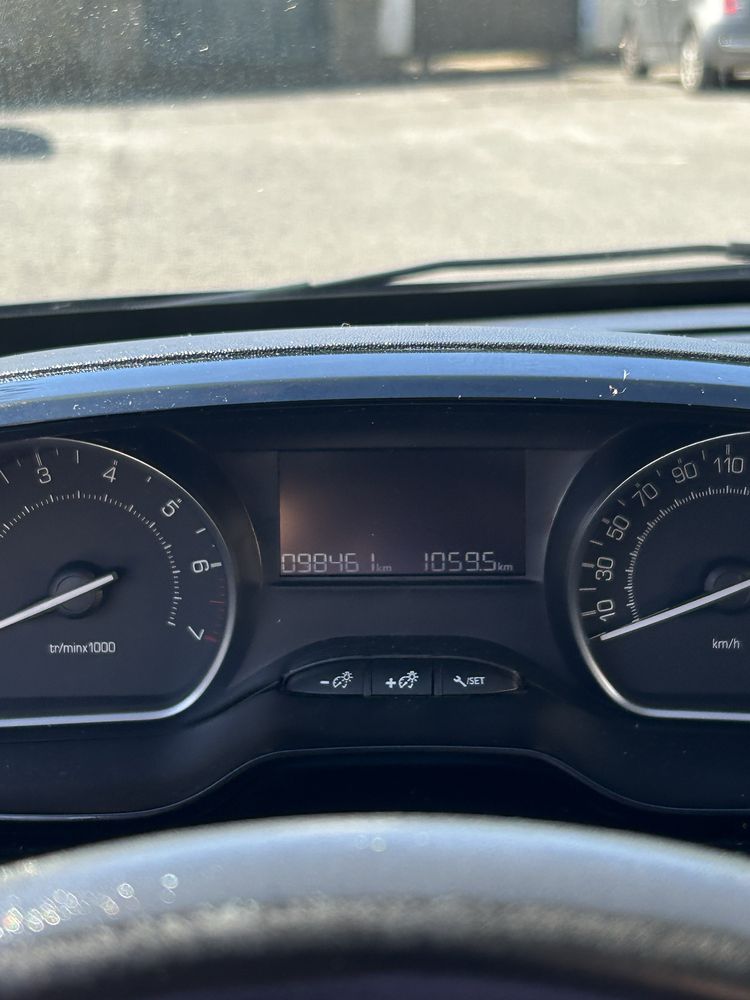 Peugeot 208 1.2 Puretech