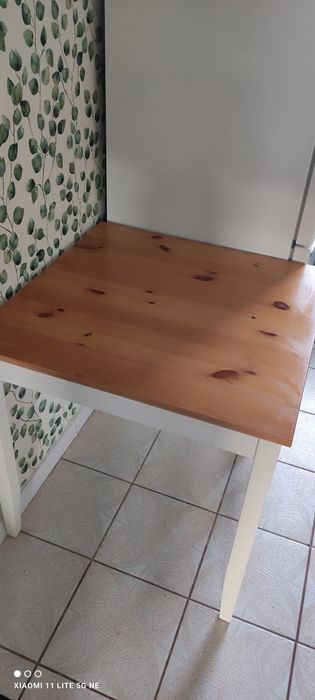 Stół drewniany Ikea
