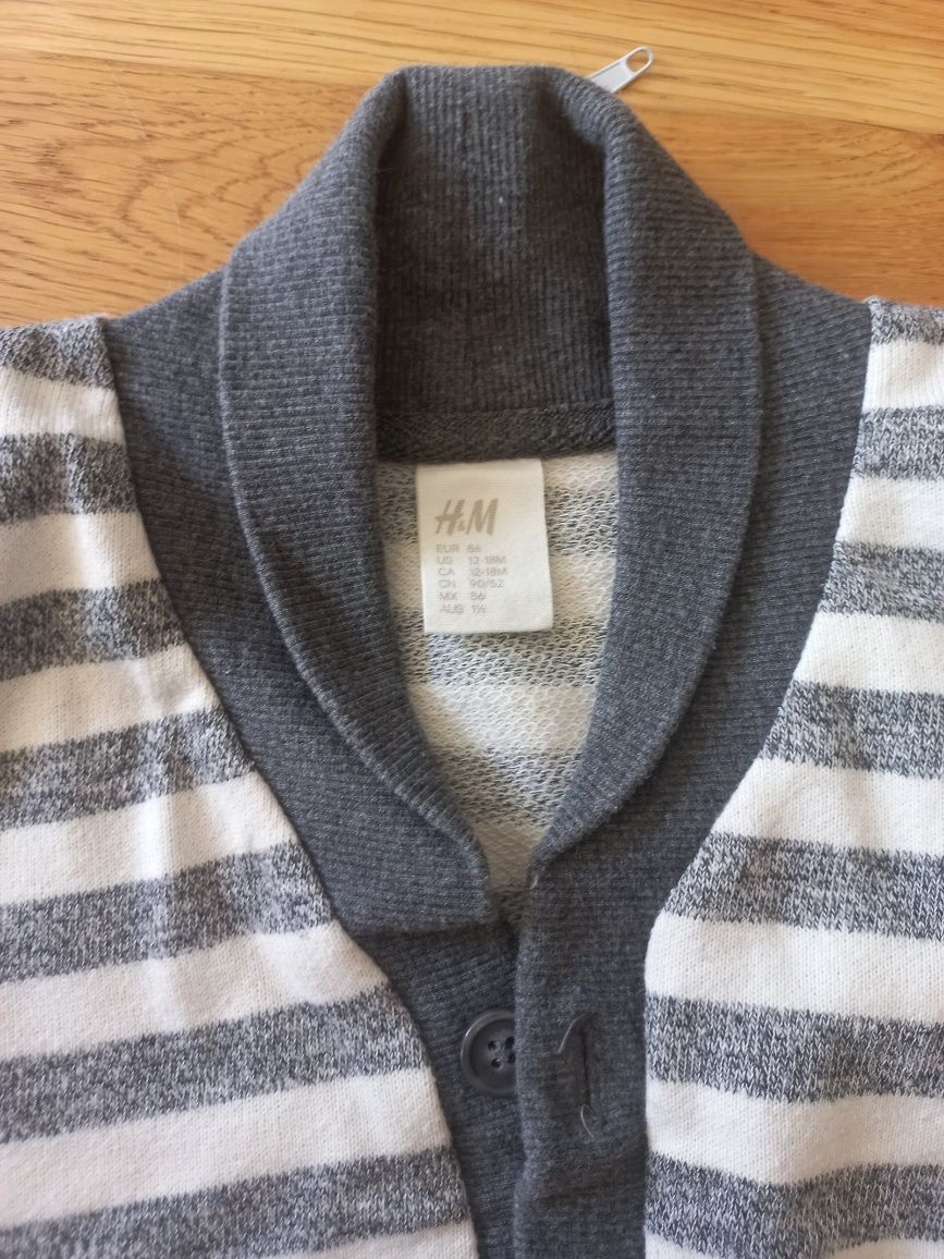 Sweterek H&M 86 idealny