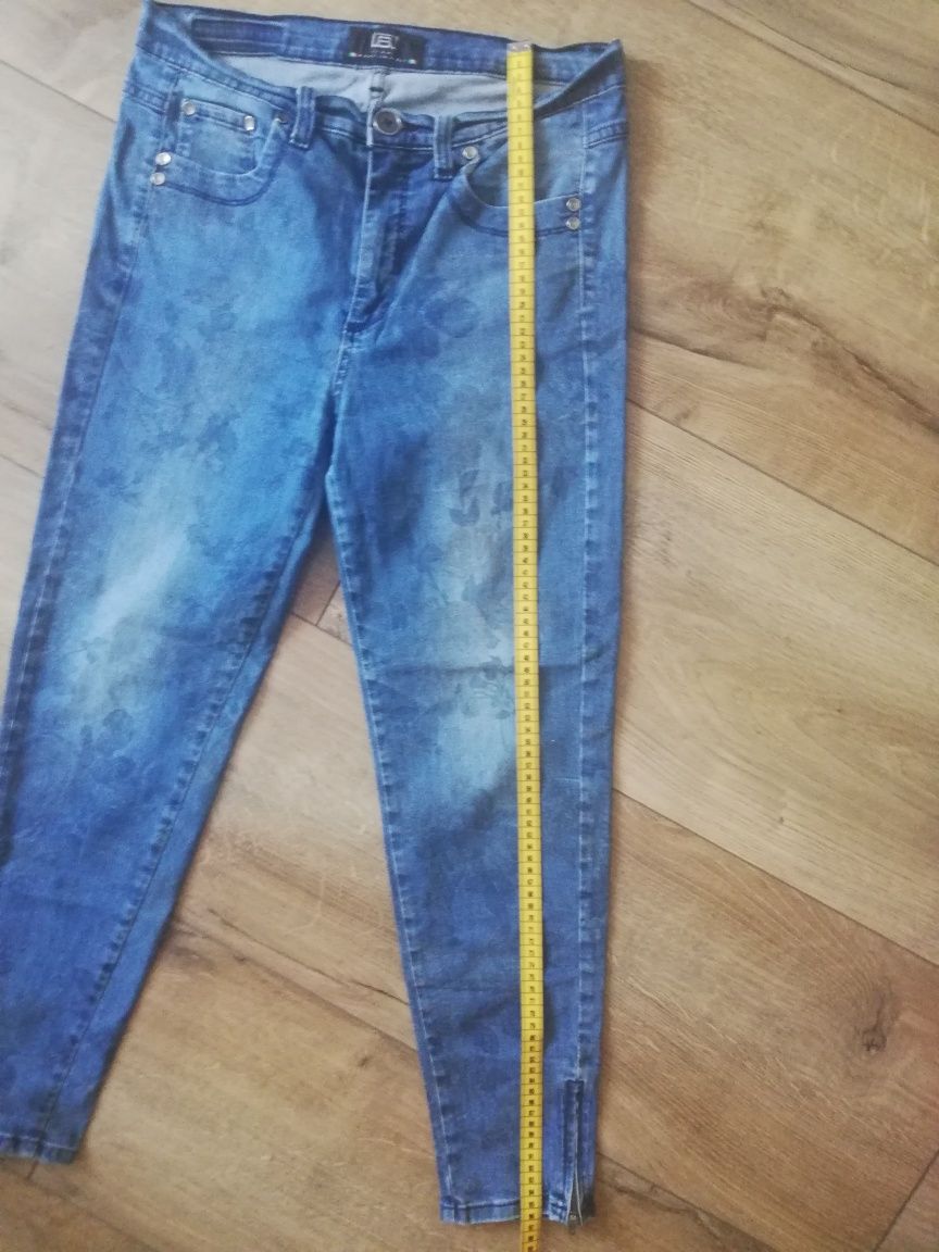 Spodnie damskie jeans