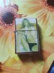 Isqueiro estilo Zippo