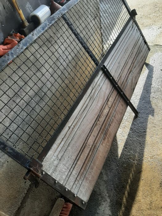 Taipais carrinha caixa aberta