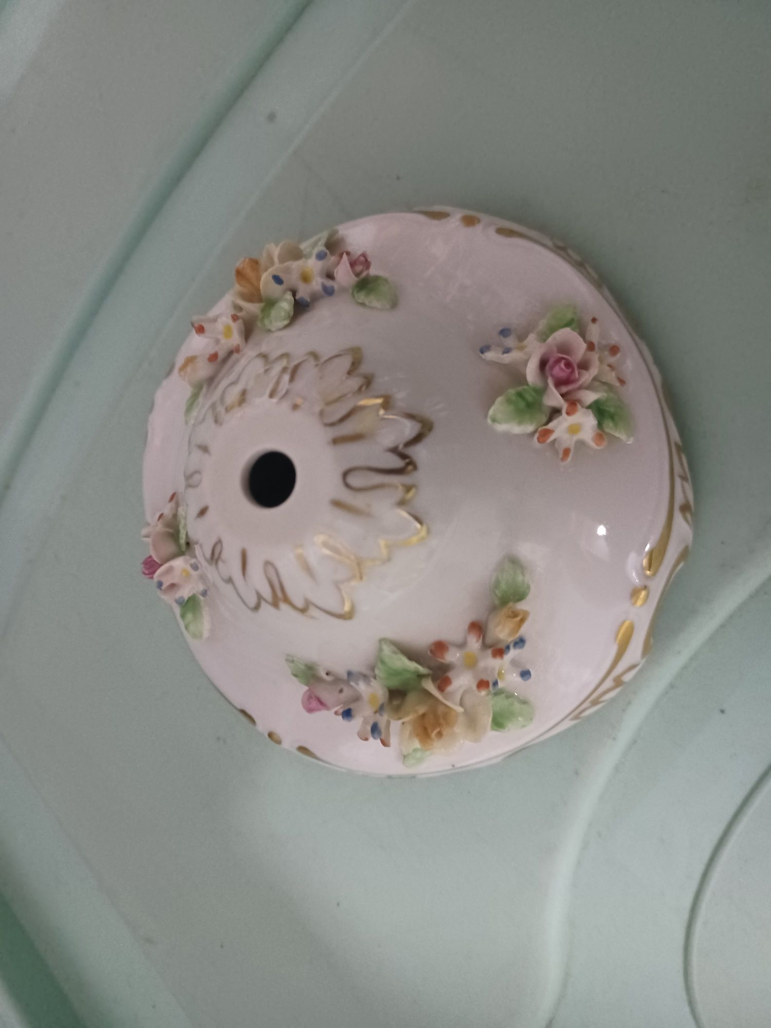 Peça em porcelana Artibus