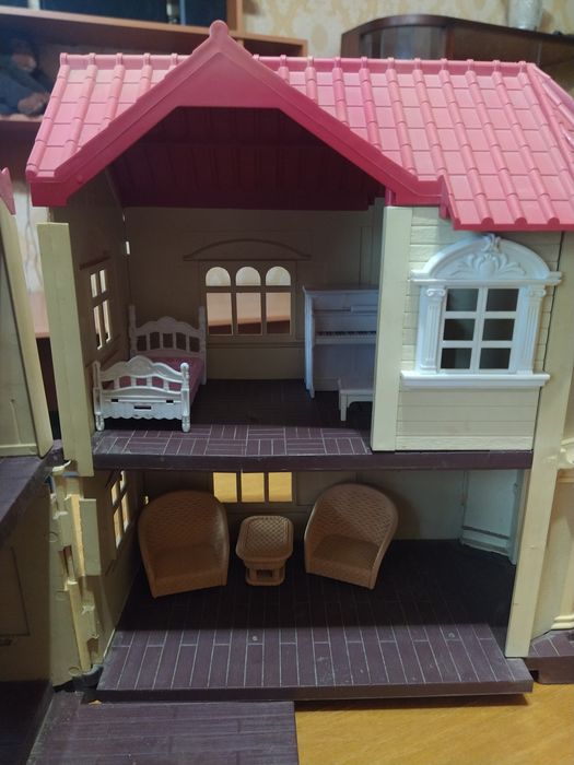 Кукольный домик Happy Family. Игрушечный домик для кукол/фигурок