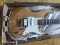 Yamaha Pacifica model 112V (nie J)! (nowa 1300zl)- Piękna, mało używan