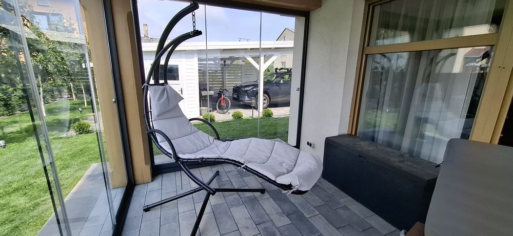 Fotel ogrodowy wiszący leżanka