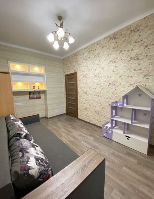 Оренда 2х кімнатної квартири у Дніпровському р-ні (Дружній 3)