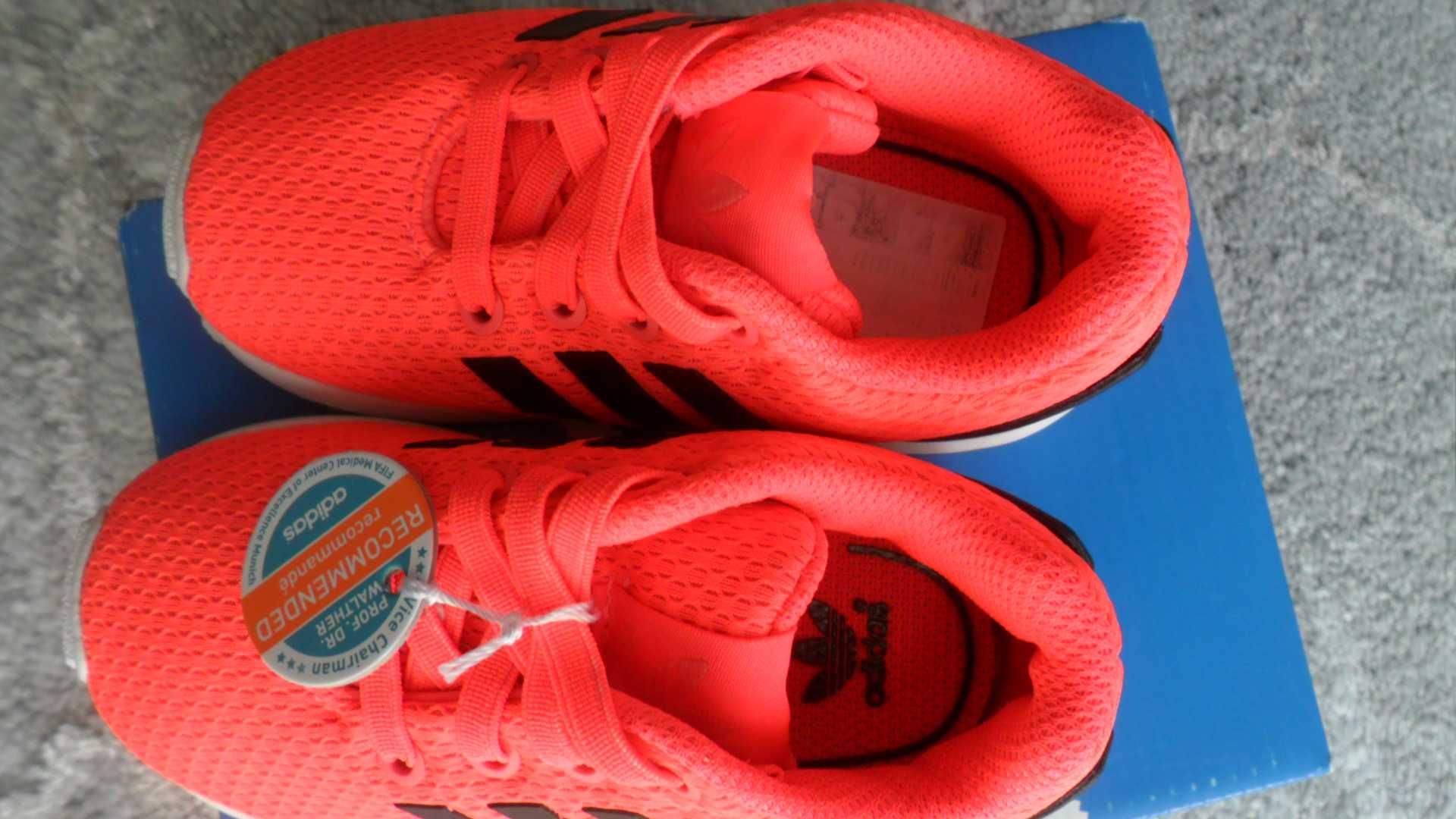 Ténis Adidas Criança Novos tamanhos 21 e 22