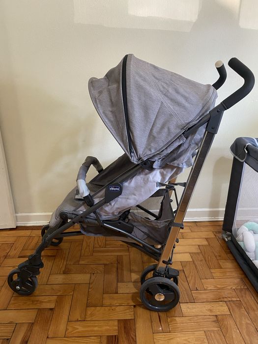 Carrinho para bebe Marca Chicco