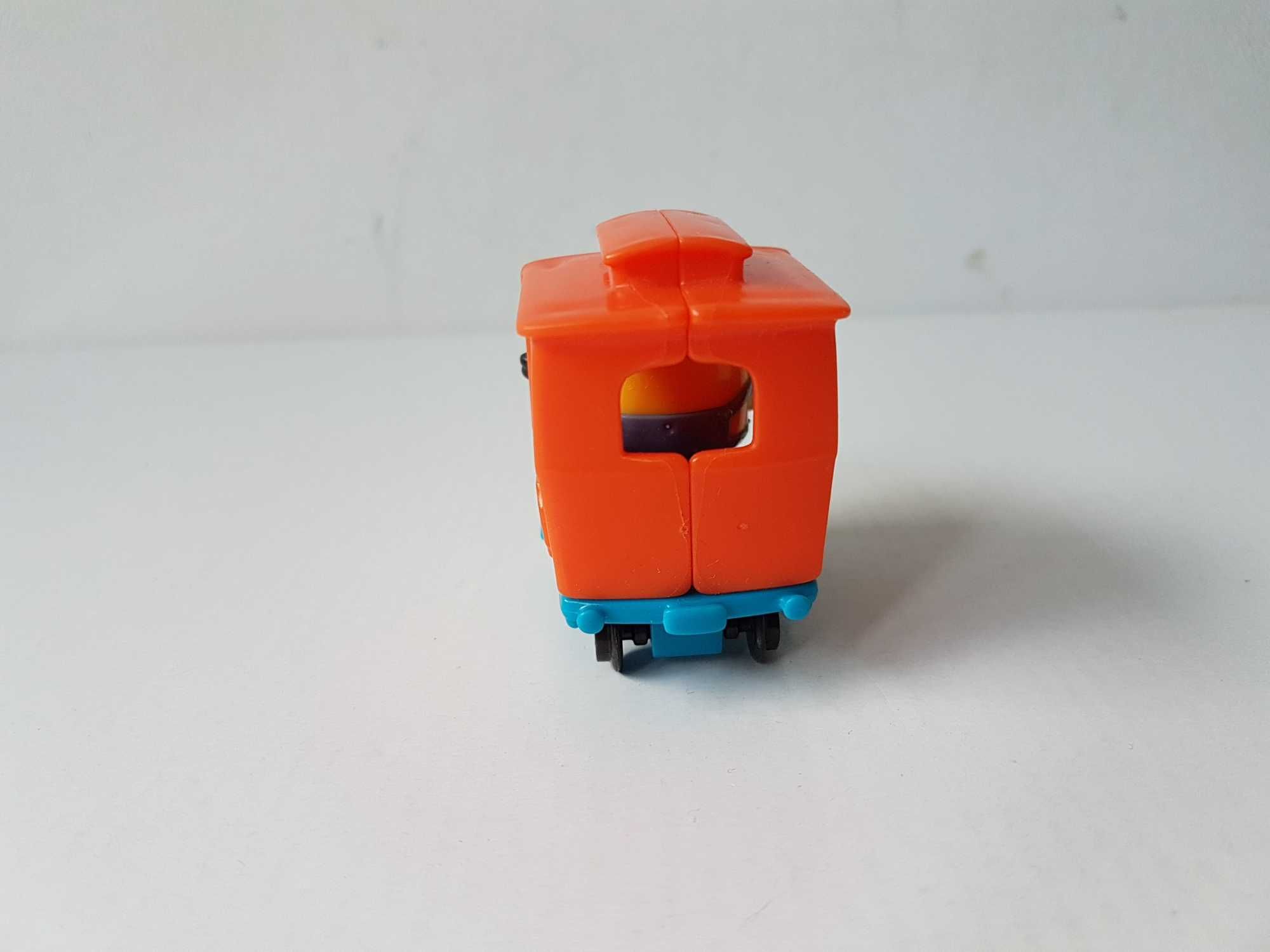 Figurki Minionki Minionek w kosmosie Minionek w pojeździe