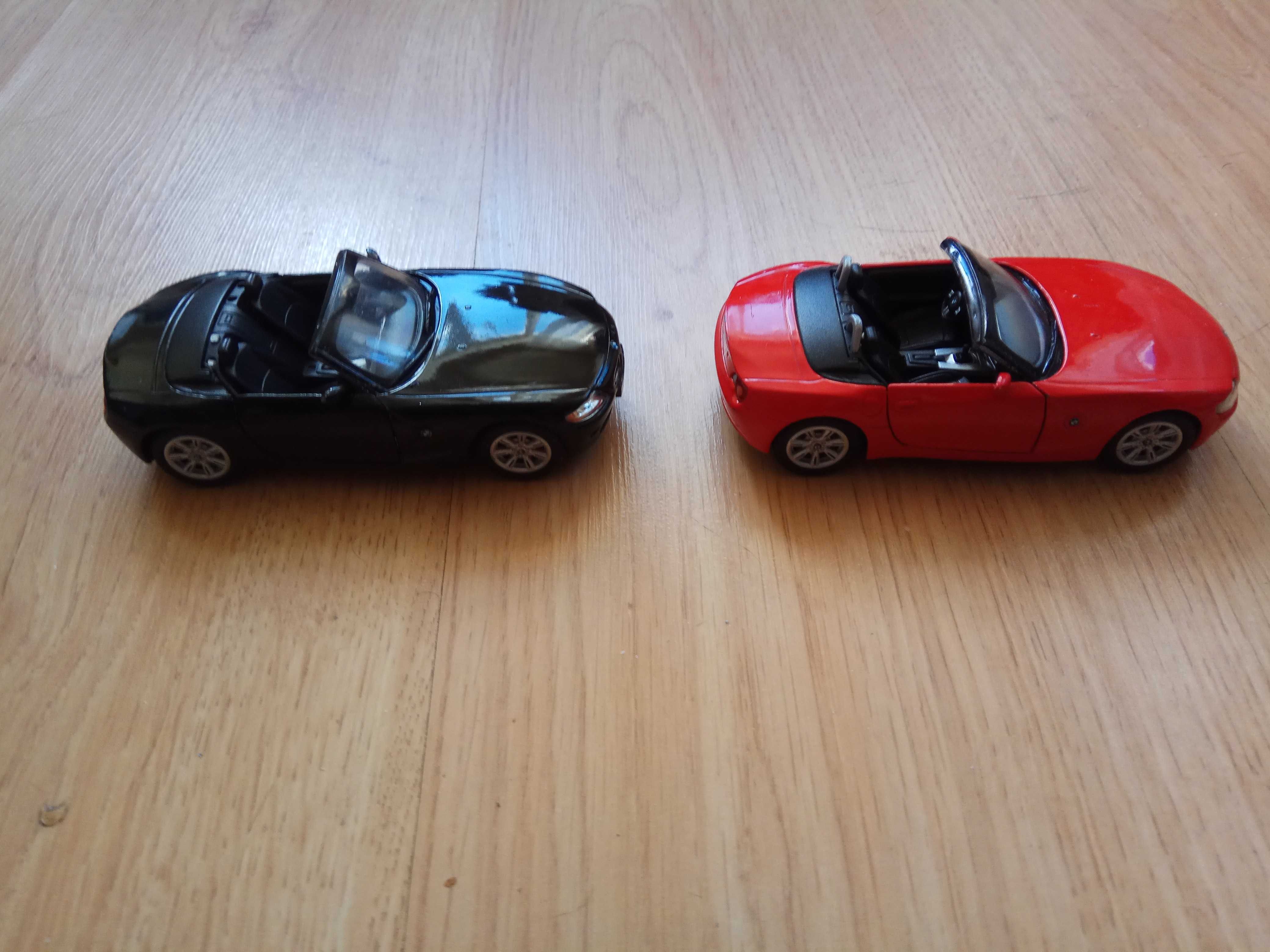 Колекційна модель іграшка Kinsmart BMW Z4 Coupe 1:32 інерційна