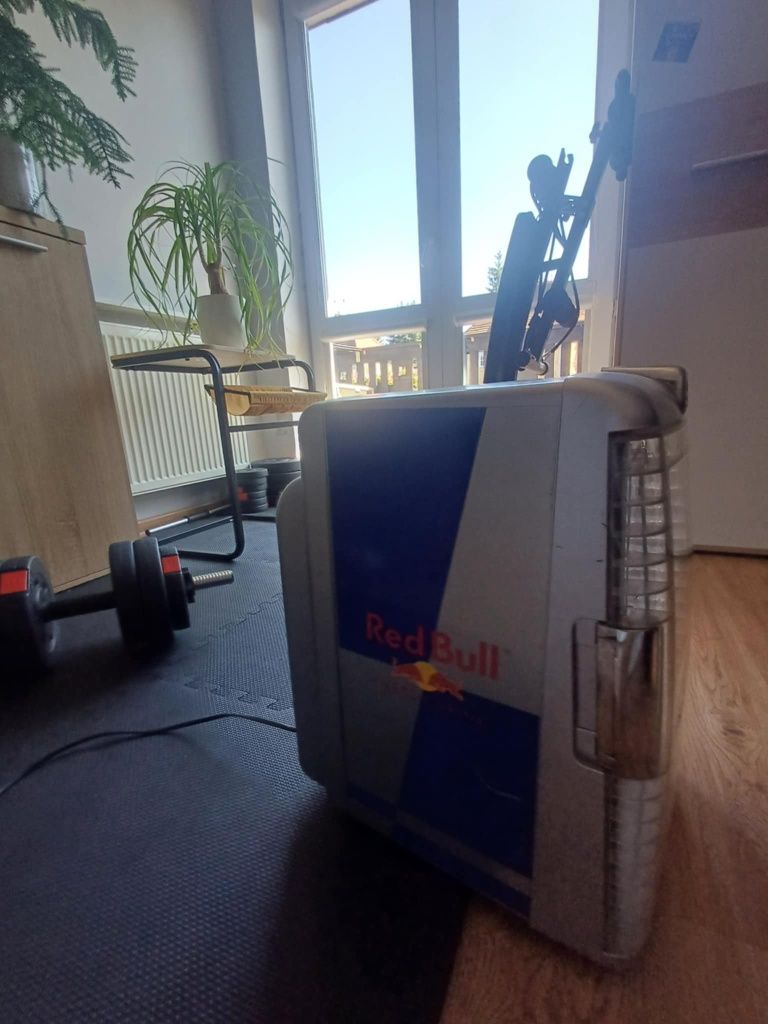 Lodówka Red Bull orginal