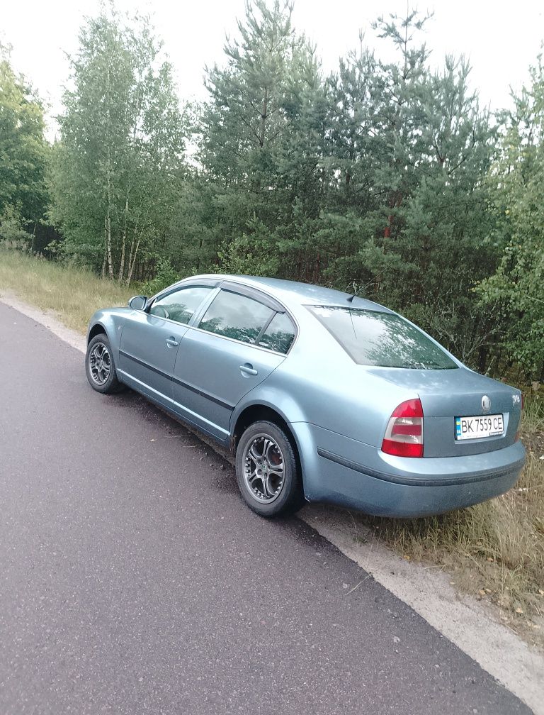 Skoda Superb 2007 рік 2.0 tdi