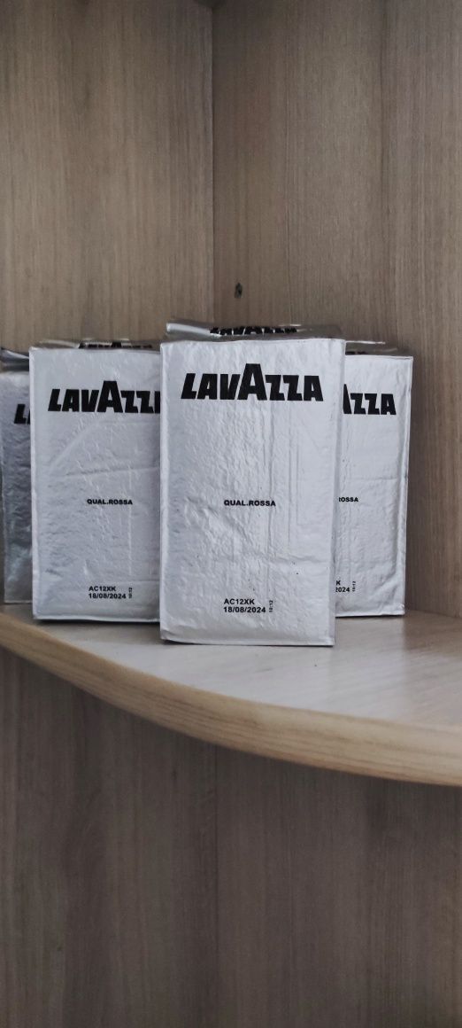 Кава Lavazza oro, rossa Лавацца мелена 250 г