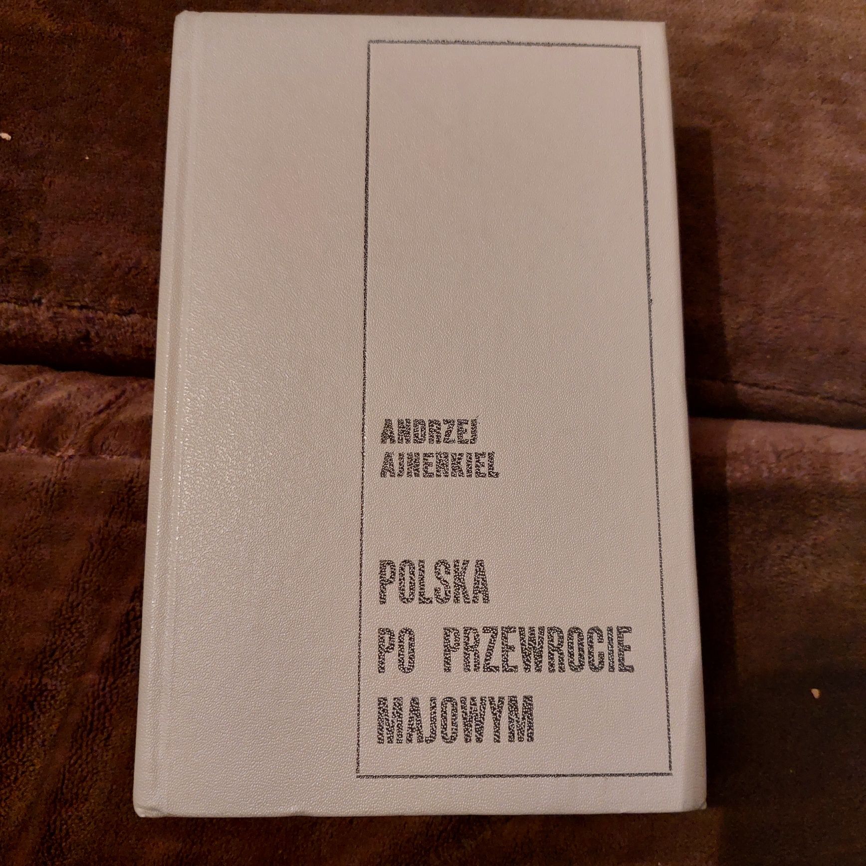 Polska po przewrocie majowym z 1980 roku.