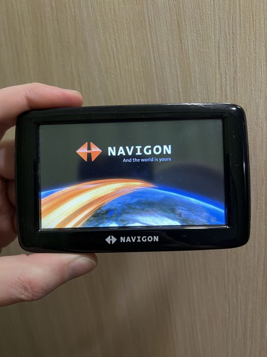 GPS-навігатор Navigon працює без інтернету  Україна + Європа