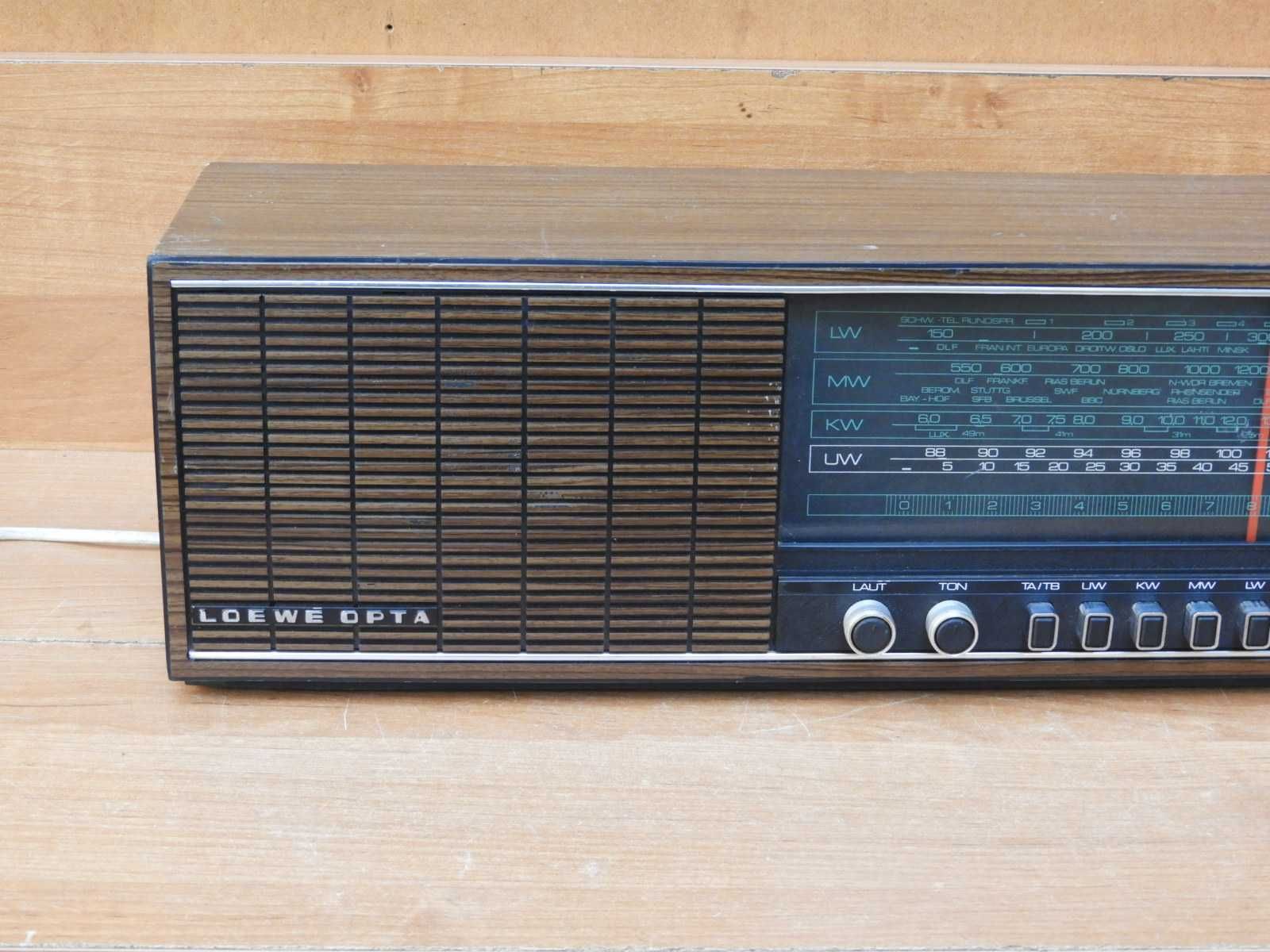 Radio Loewe Opta R 118 vintage