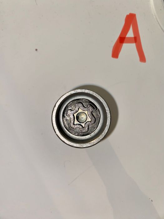 Złodziejki do kół vw Audi  oryginalne