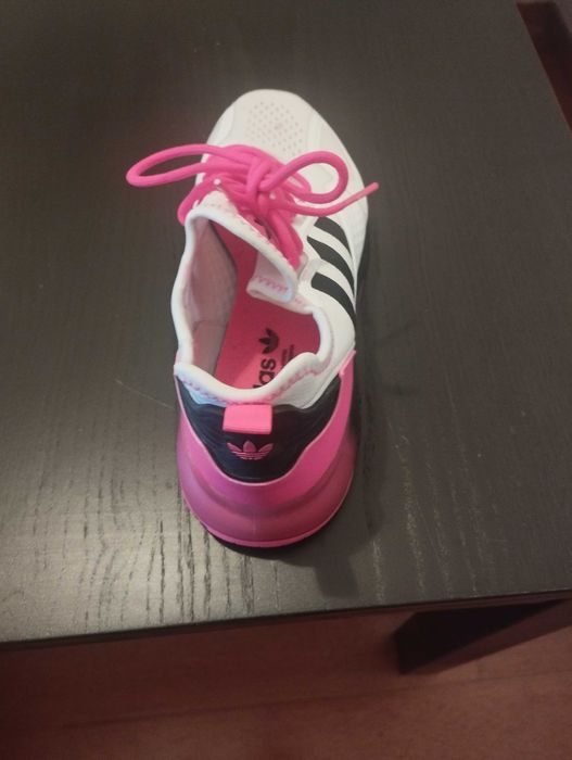 Sapatilhas adidas