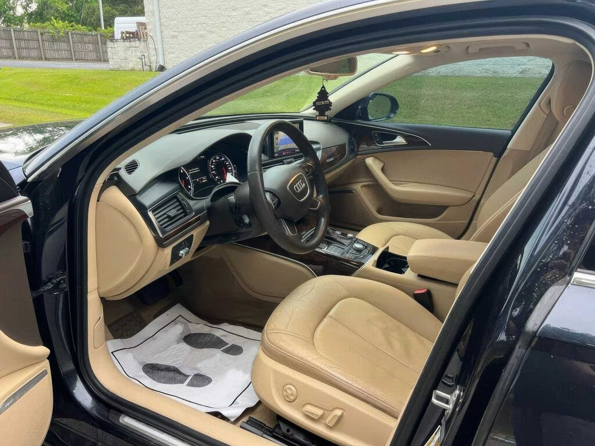 Audi  A6 Premium Plus 2014