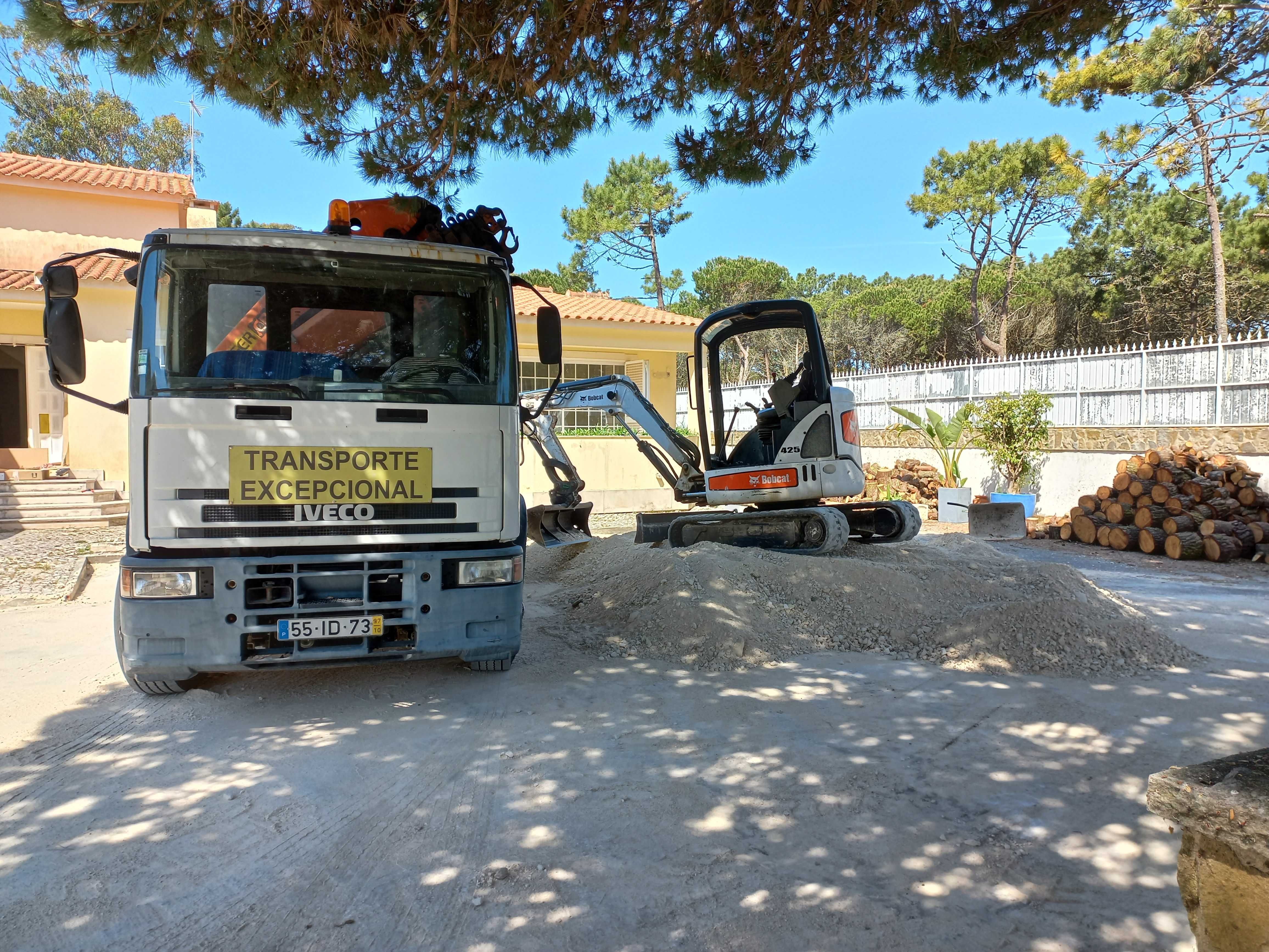 Limpezas de Terreno - Terraplanagens