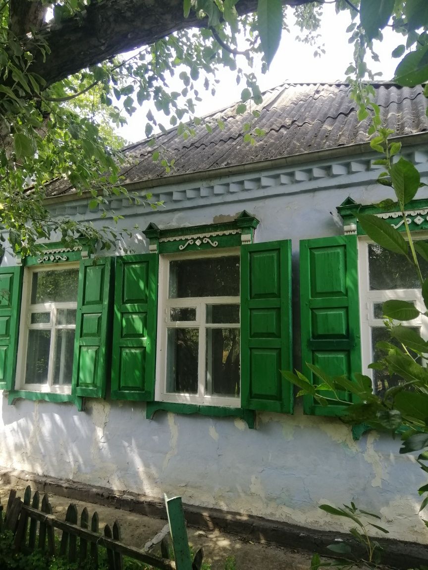 Продам дом в городе Новомосковск. Вороновка, район магазина Оксамита.