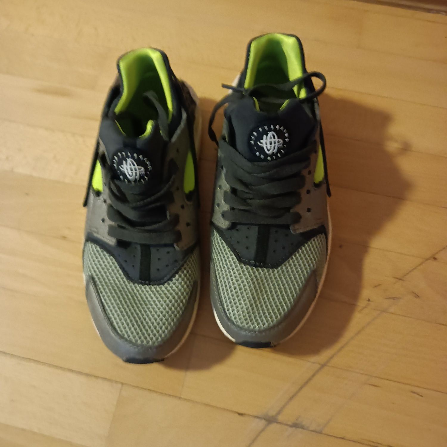 Buty Nike huarache czarno limonkowe