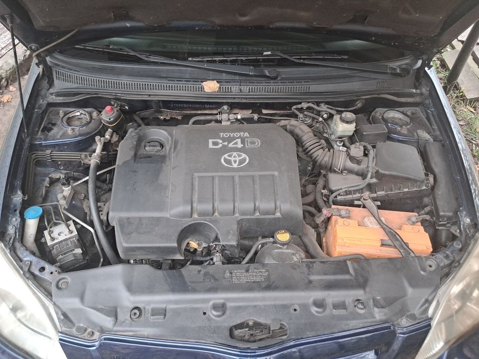 Тойота корола е120