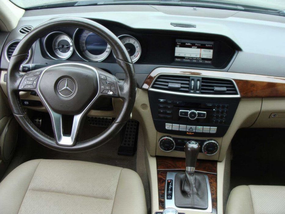 Mercedes-Benz C-Class C 300 Sport 4MATIC      2014