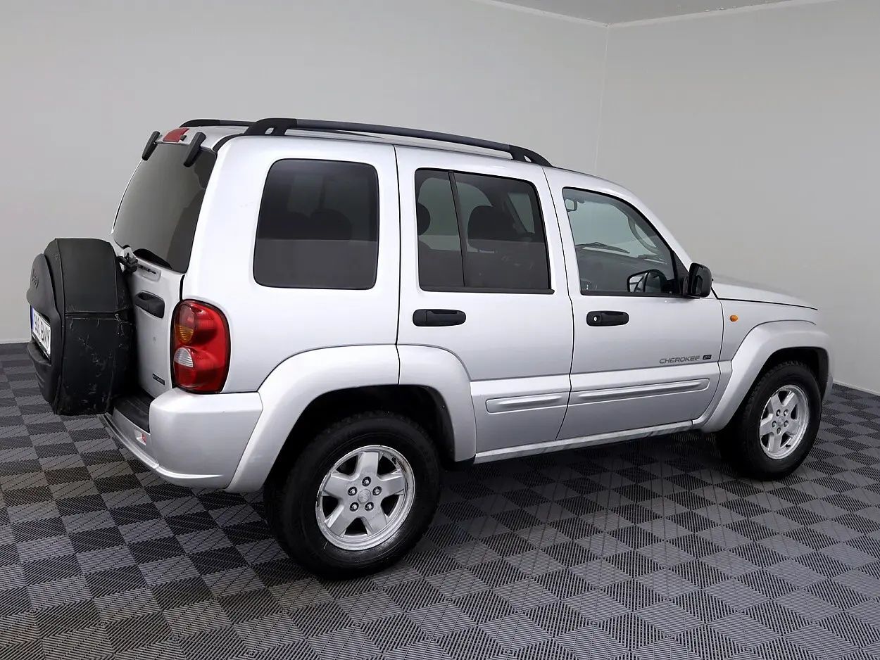 Jeep Cherokee 2.8D