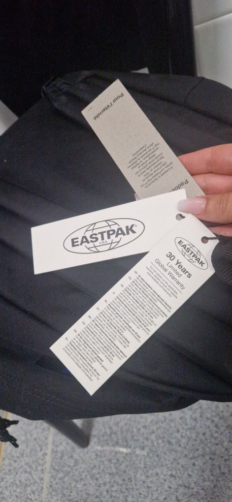 Mochila eastpak preta